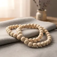 ROBERTA ALLEN - Adorno Decorativo Collar Cuentas Madera 64 Cm