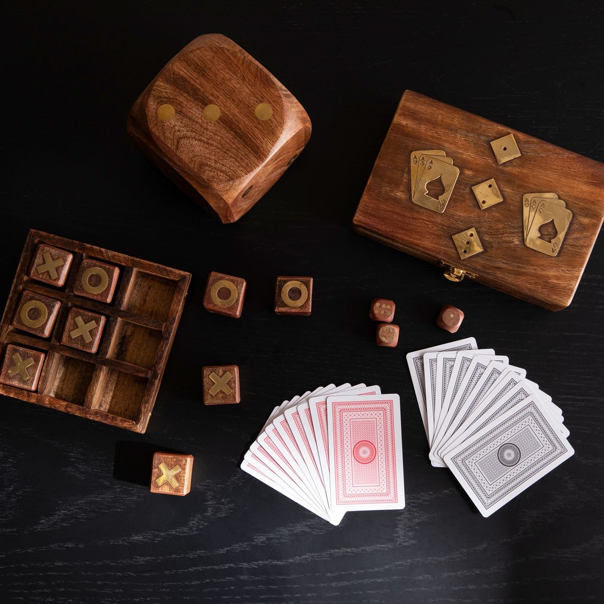 BASEMENT HOME - Adorno Decorativo Dado Basement Home