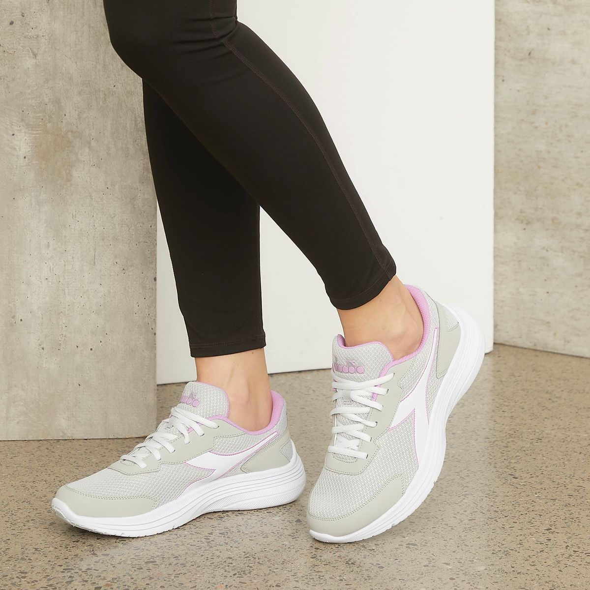 DIADORA - Eagle 7 Zapatilla Running Mujer Gris Diadora