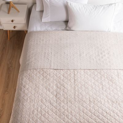 Imagen 2 del producto Cubrecama Estampado Reversible