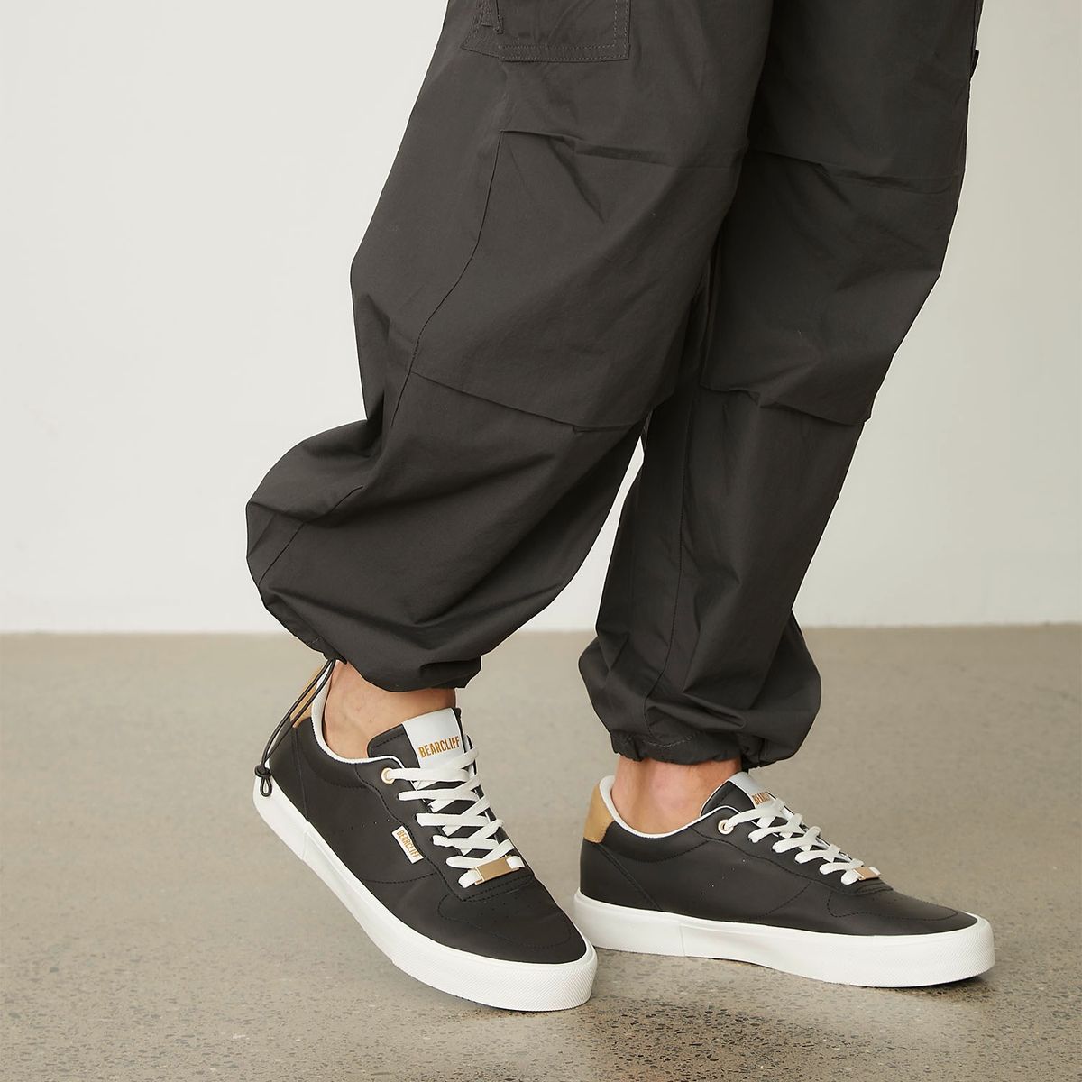 BEARCLIFF - Altom  Zapatilla Urbana Hombre Negro Bearcliff