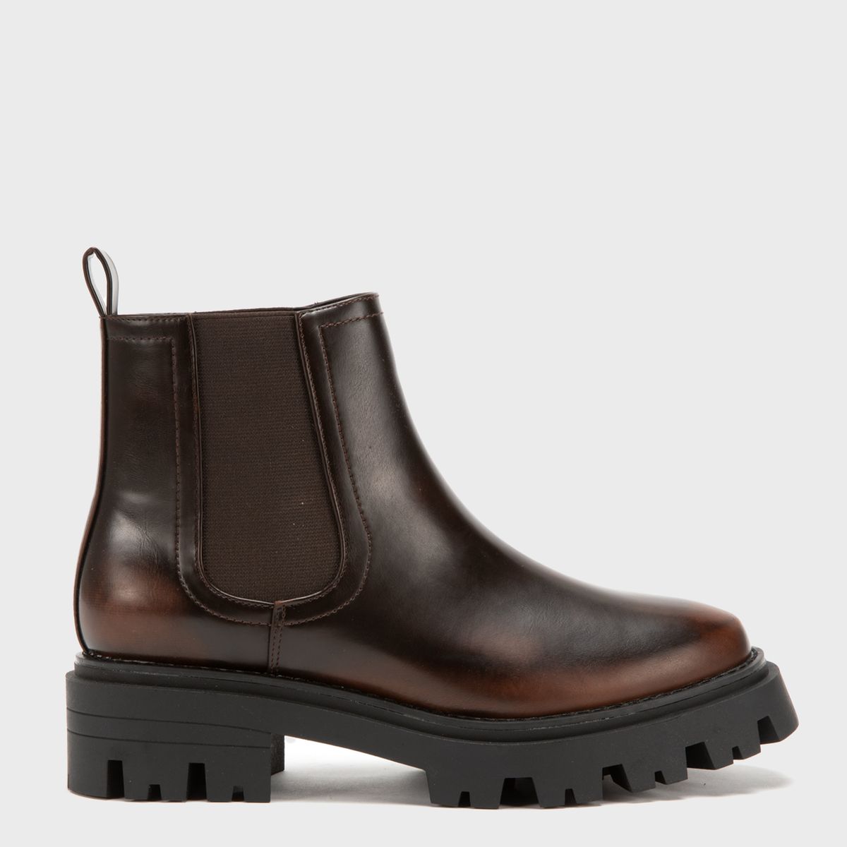 BASEMENT - Botines Mujer Basement Taco Cuadrado Café Sintético