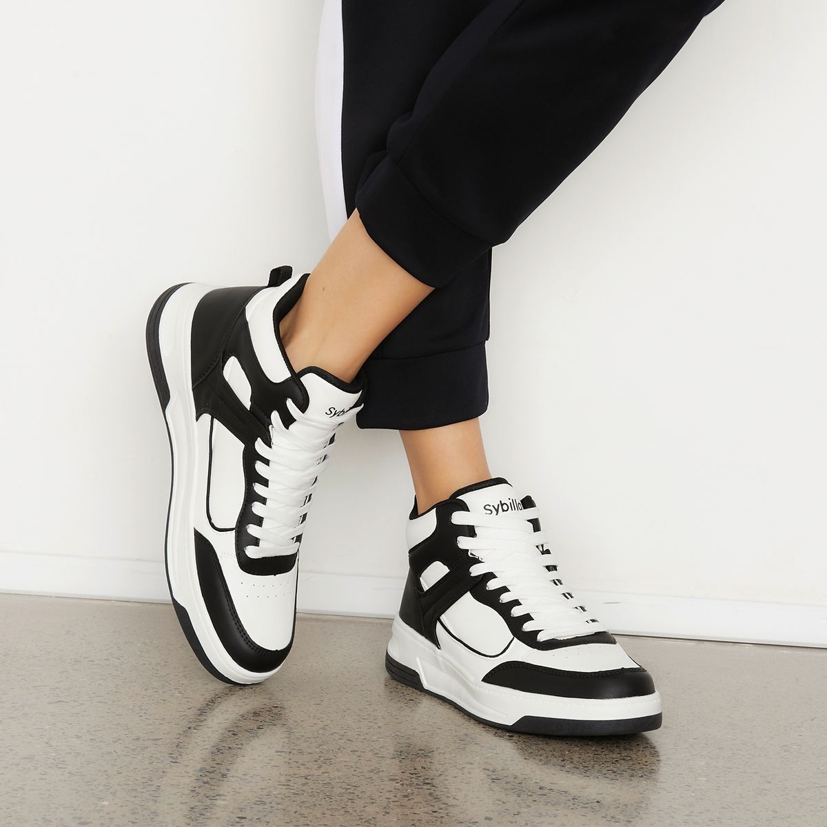 SYBILLA - Baskohigh Zapatilla Urbana Mujer Negro Sybilla