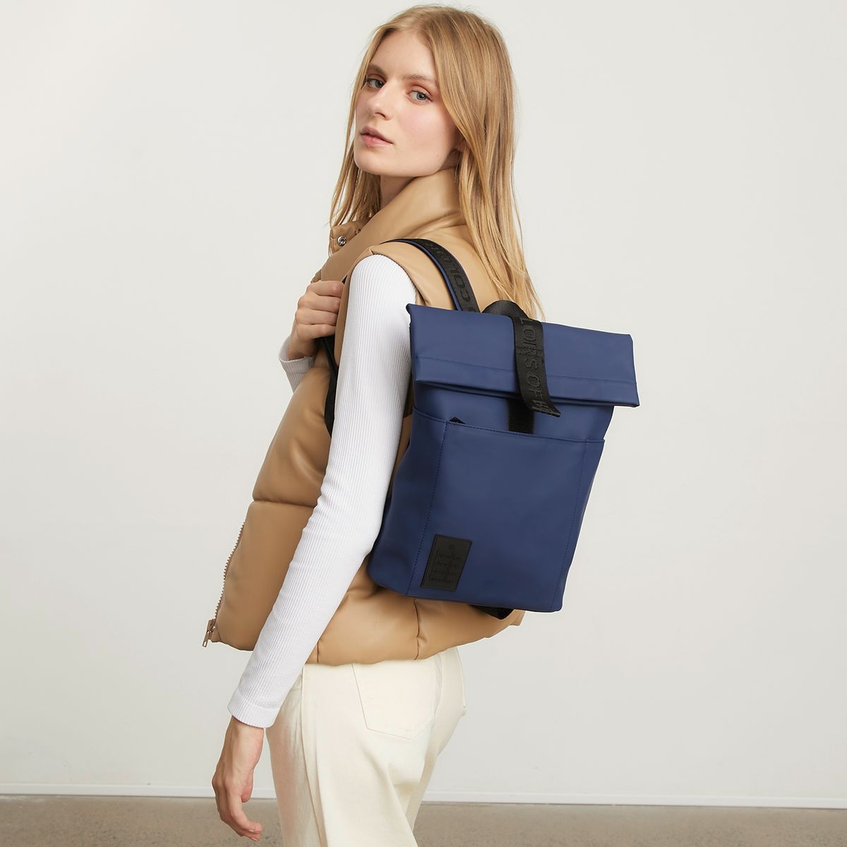 BENETTON - Mochila Negra Mujer Benetton