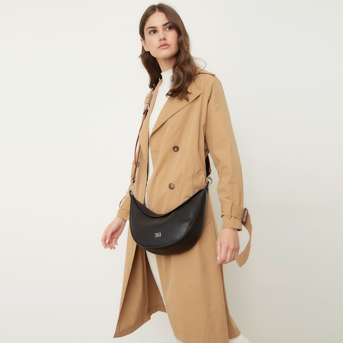 BASEMENT - Cartera Mujer Negra Basement