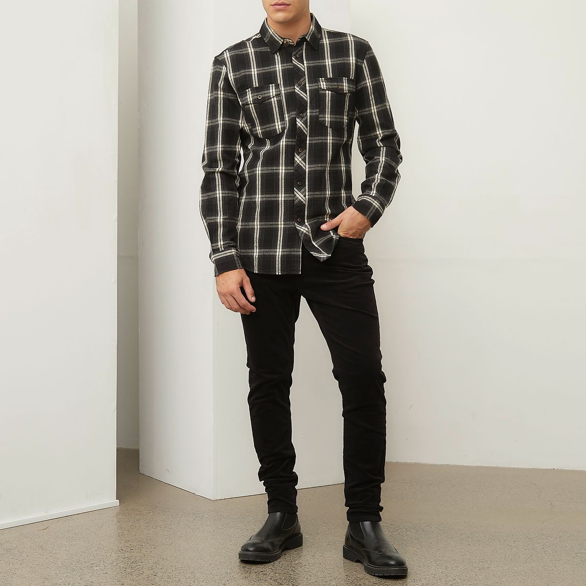 BASEMENT - Pantalón Hombre Basement