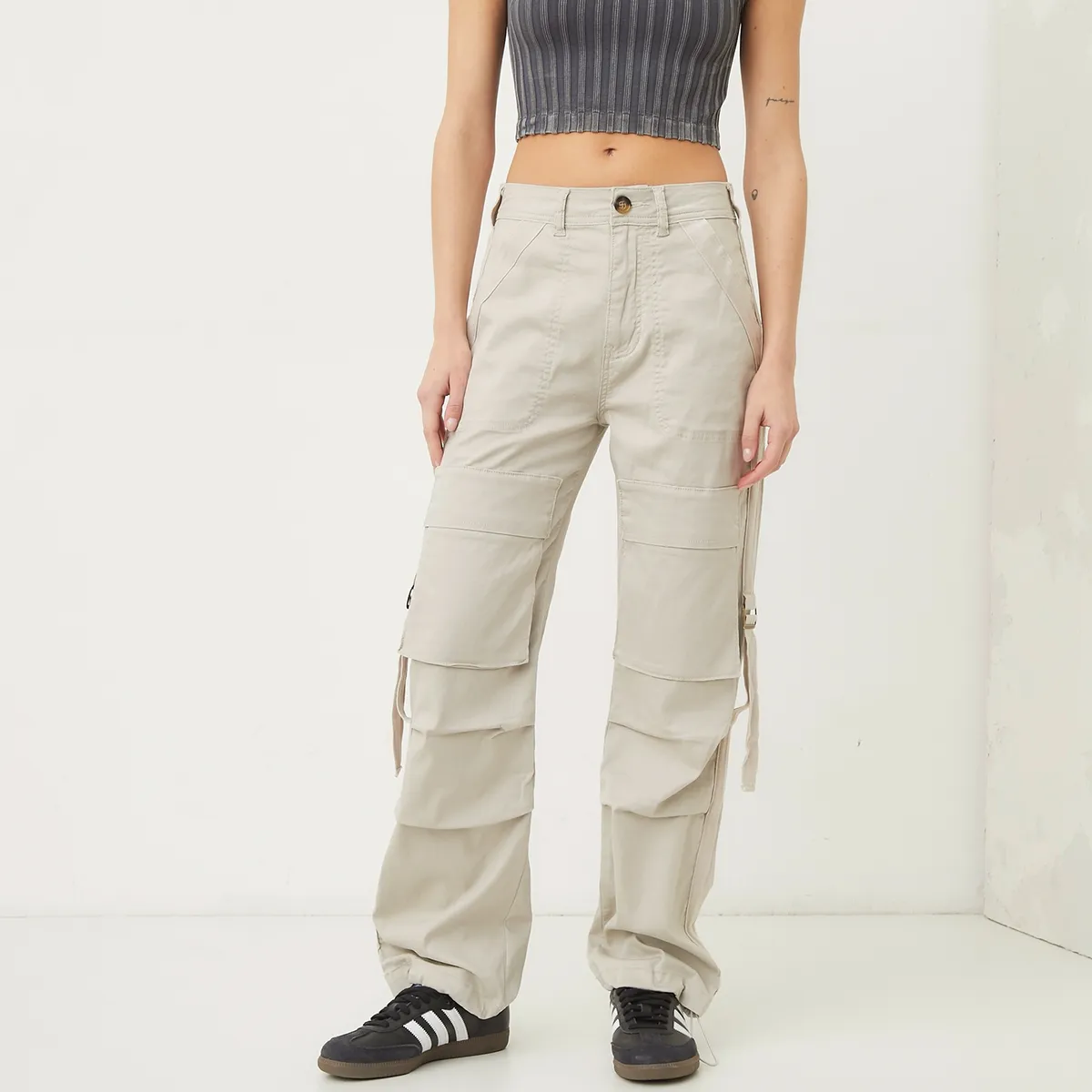 AMERICANINO - Pantalón Cargo Tiro Alto Mujer Americanino