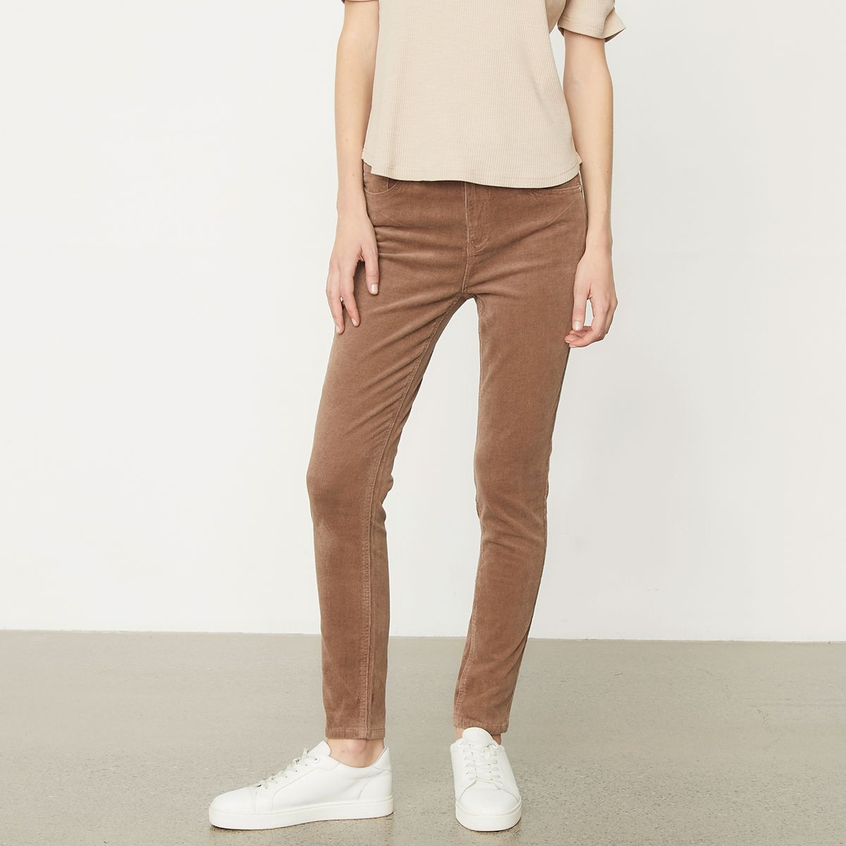 ELLE - Pantalón Straight Tiro Alto Mujer Elle