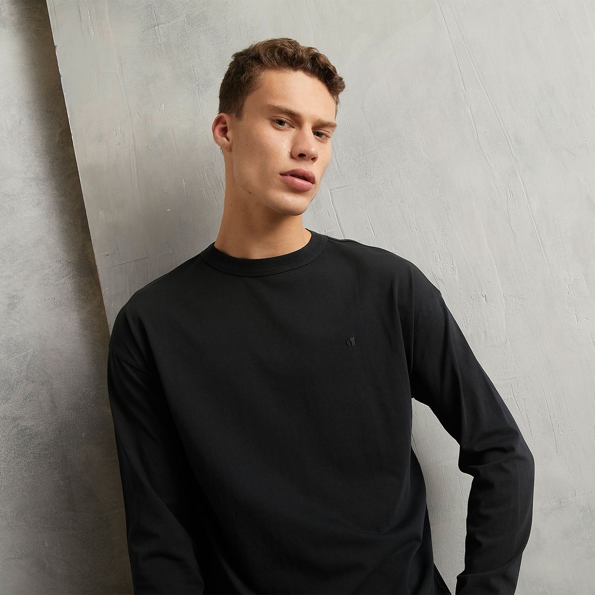 AMERICANINO - Polera Manga Larga Lisa Relax Hombre Algodón Americanino