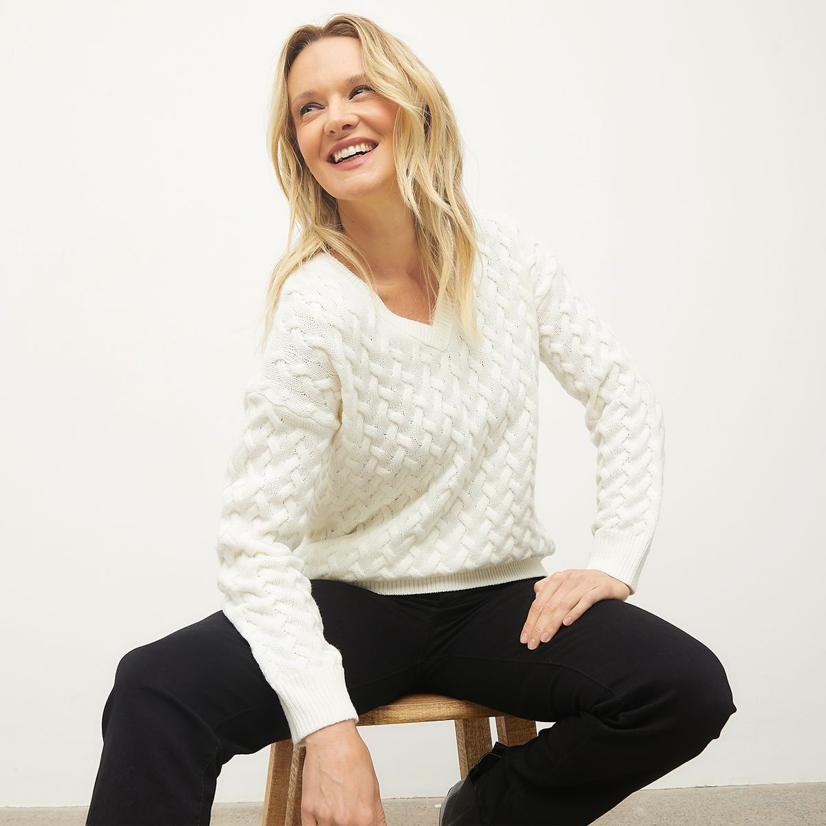 S COCCI - Sweater Trenzado Cuello En V Mujer S Cocci