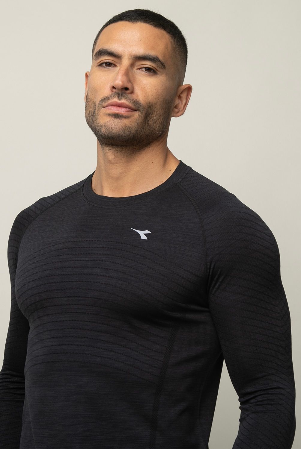 DIADORA - Polera Manga Larga Hombre Diadora
