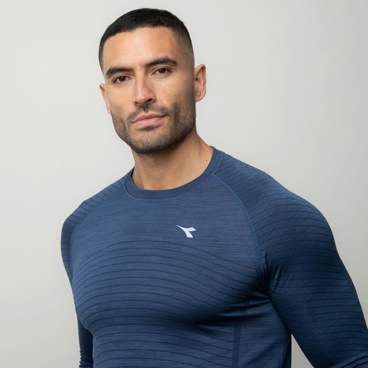 DIADORA - Polera Manga Larga Hombre Diadora