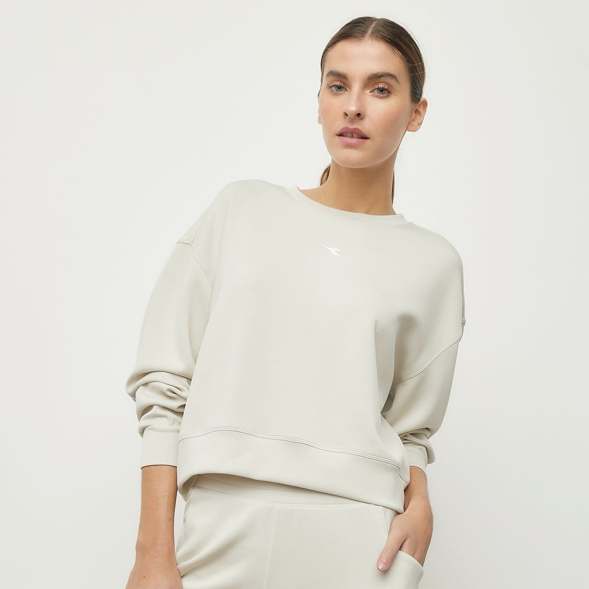 DIADORA - Polerón Con Cuello Redondo Mujer Diadora