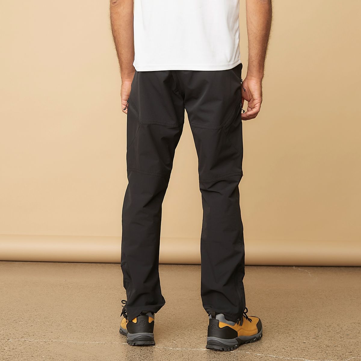 MOUNTAIN GEAR - Pantalón Deportivo Outdoor Slim Fit Hombre Mountain Gear