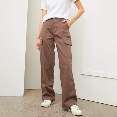 BASEMENT - Jeans Cargo Tiro Alto Mujer Fit Recto
