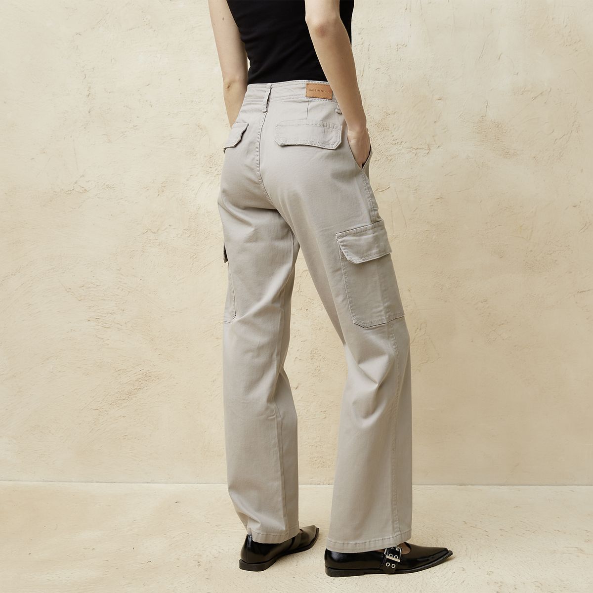 BASEMENT - Jeans Straight Tiro Alto Mujer Basement