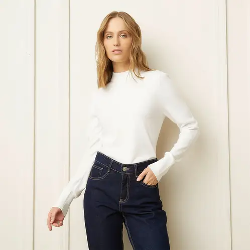 BASEMENT - Sweater Manga Larga Mujer Cuello Alto Liso