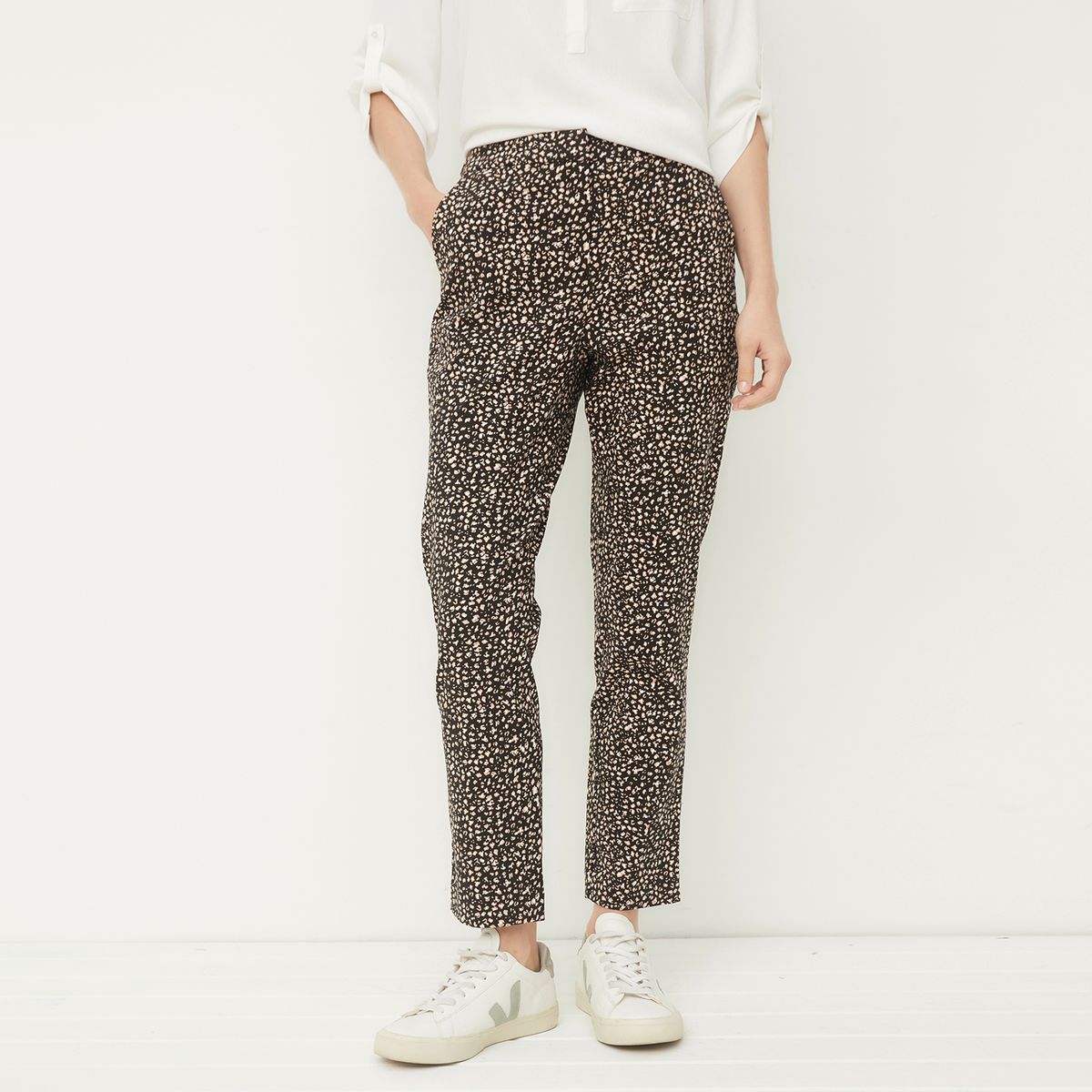 UNIVERSITY CLUB - Pantalón Slim Tiro Medio Mujer University Club