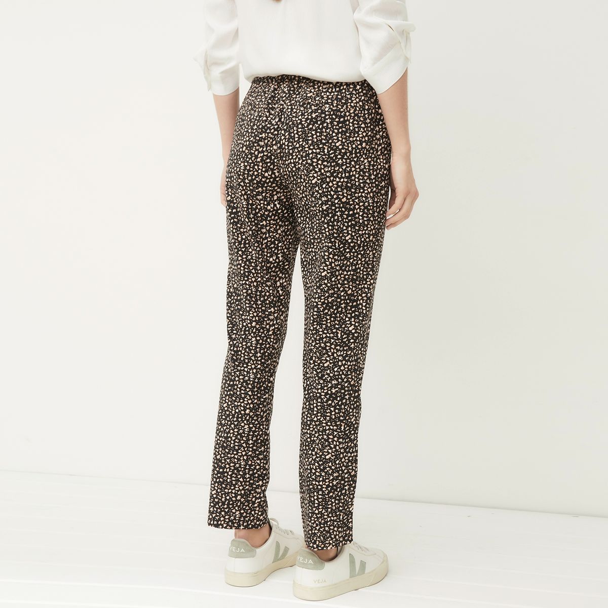 UNIVERSITY CLUB - Pantalón Slim Tiro Medio Mujer University Club