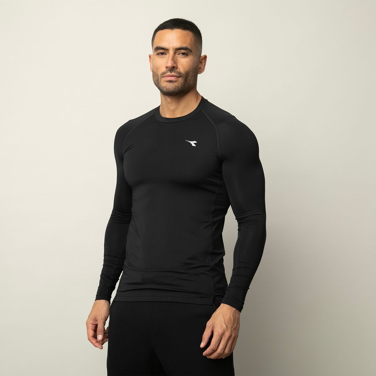 DIADORA - Polera Primera Capa Hombre Diadora