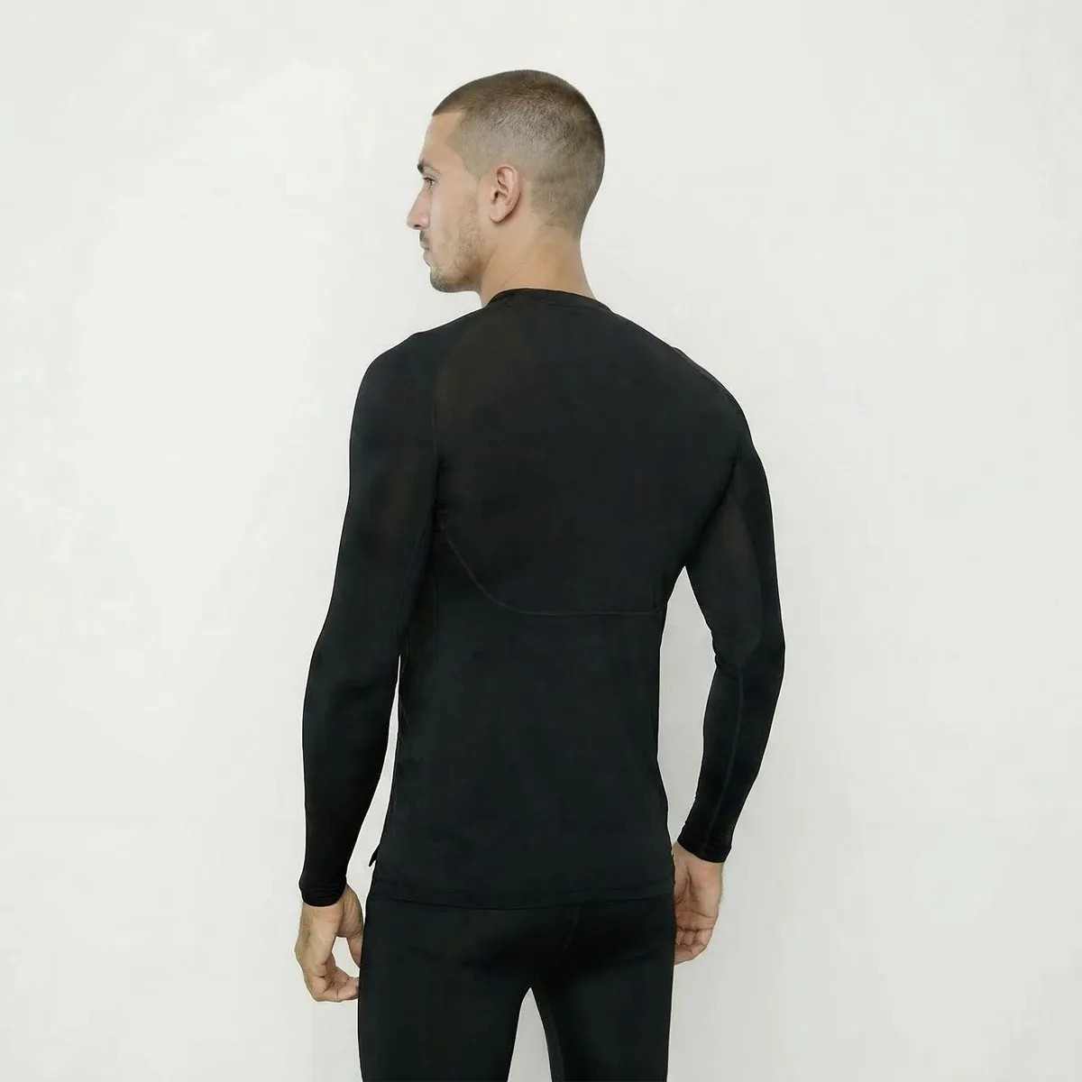 DIADORA - Polera Primera Capa Hombre Diadora