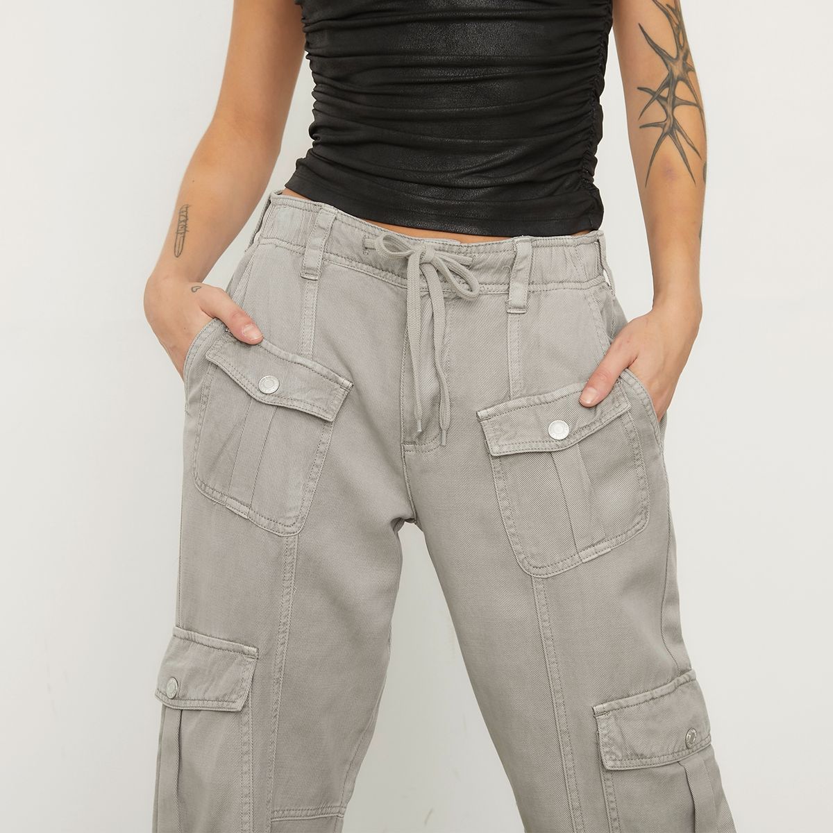 AMERICANINO - Pantalón Cargo Tiro Medio Mujer Americanino