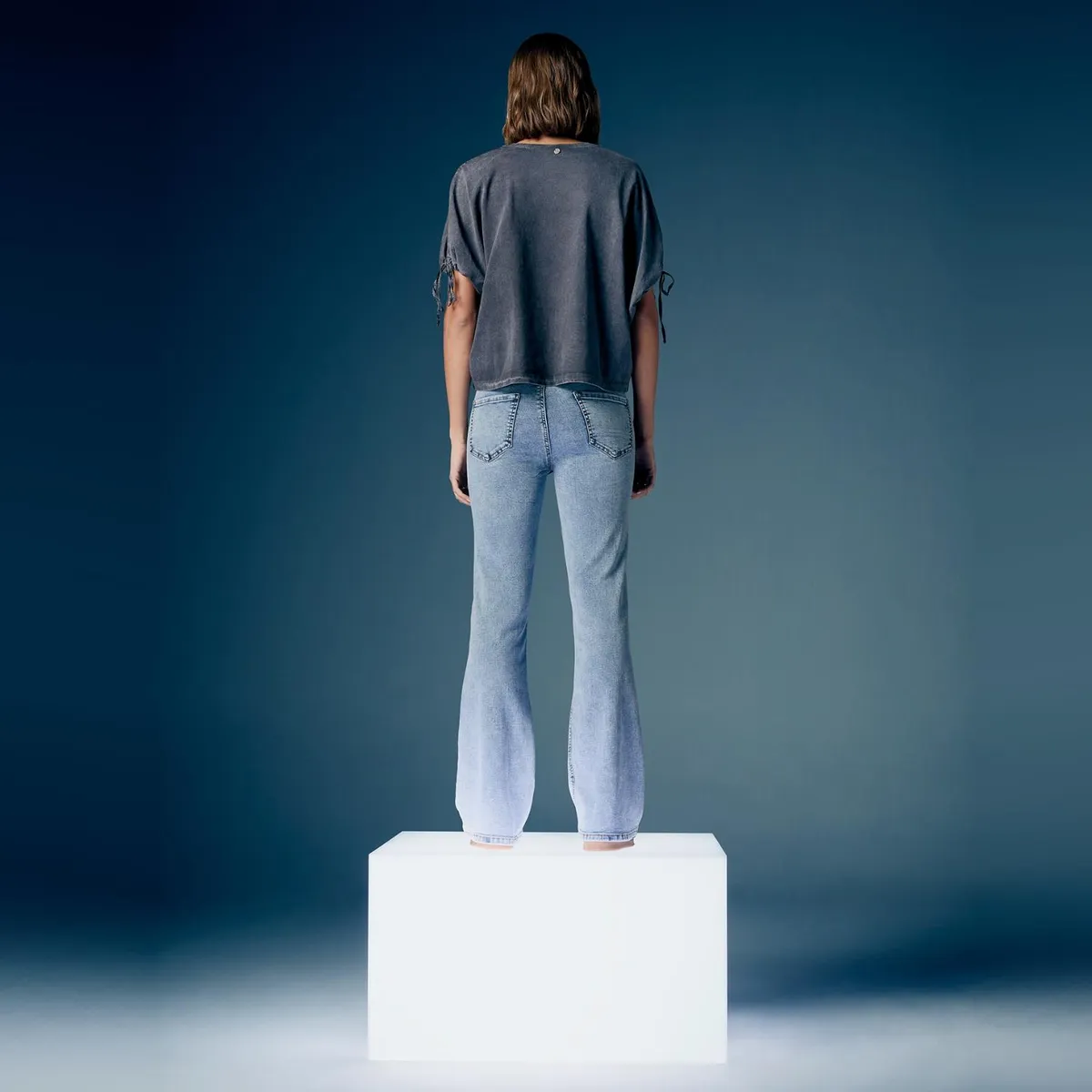 AMERICANINO - Jeans Flare Tiro Medio Mujer Americanino