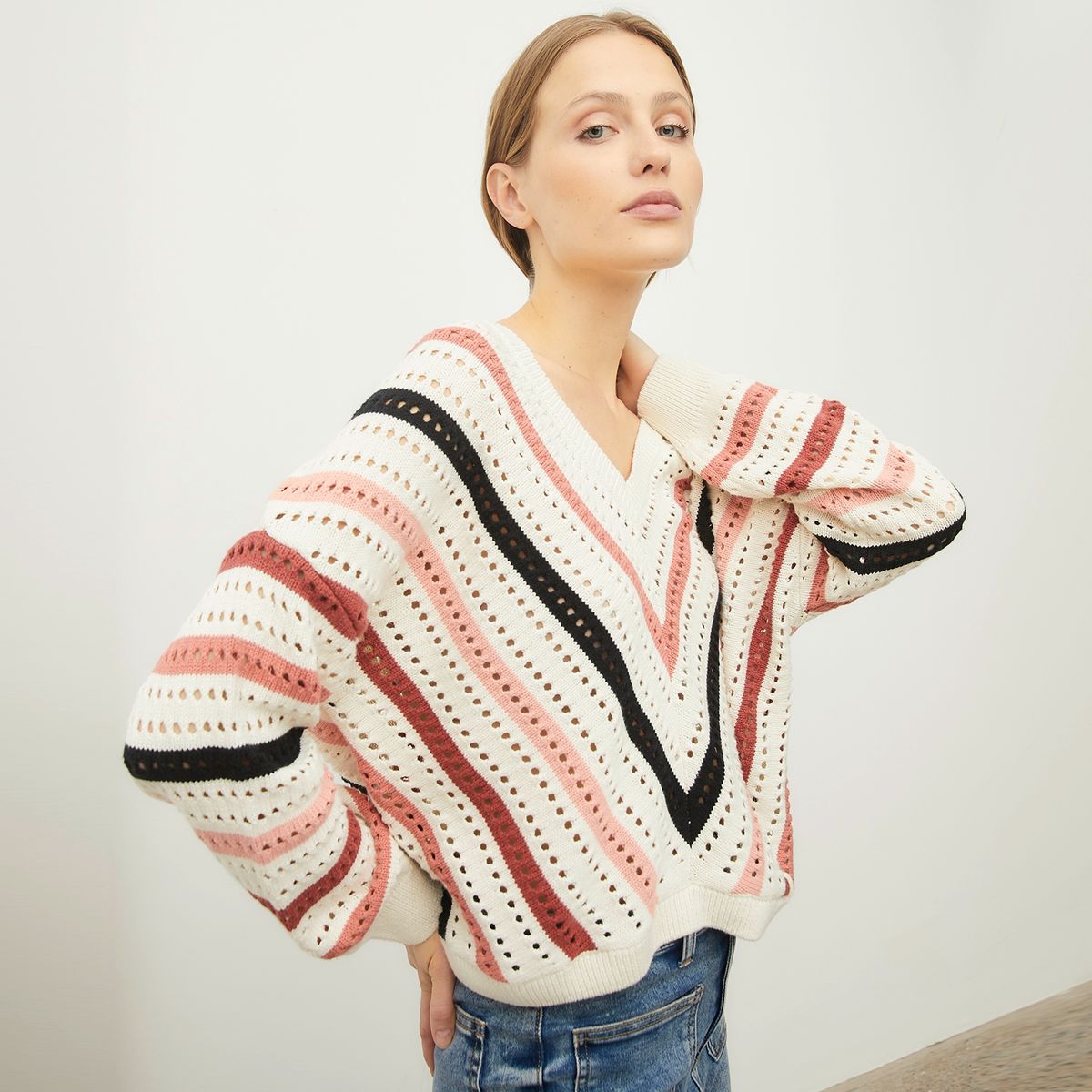 BASEMENT - Sweater Mujer Basement