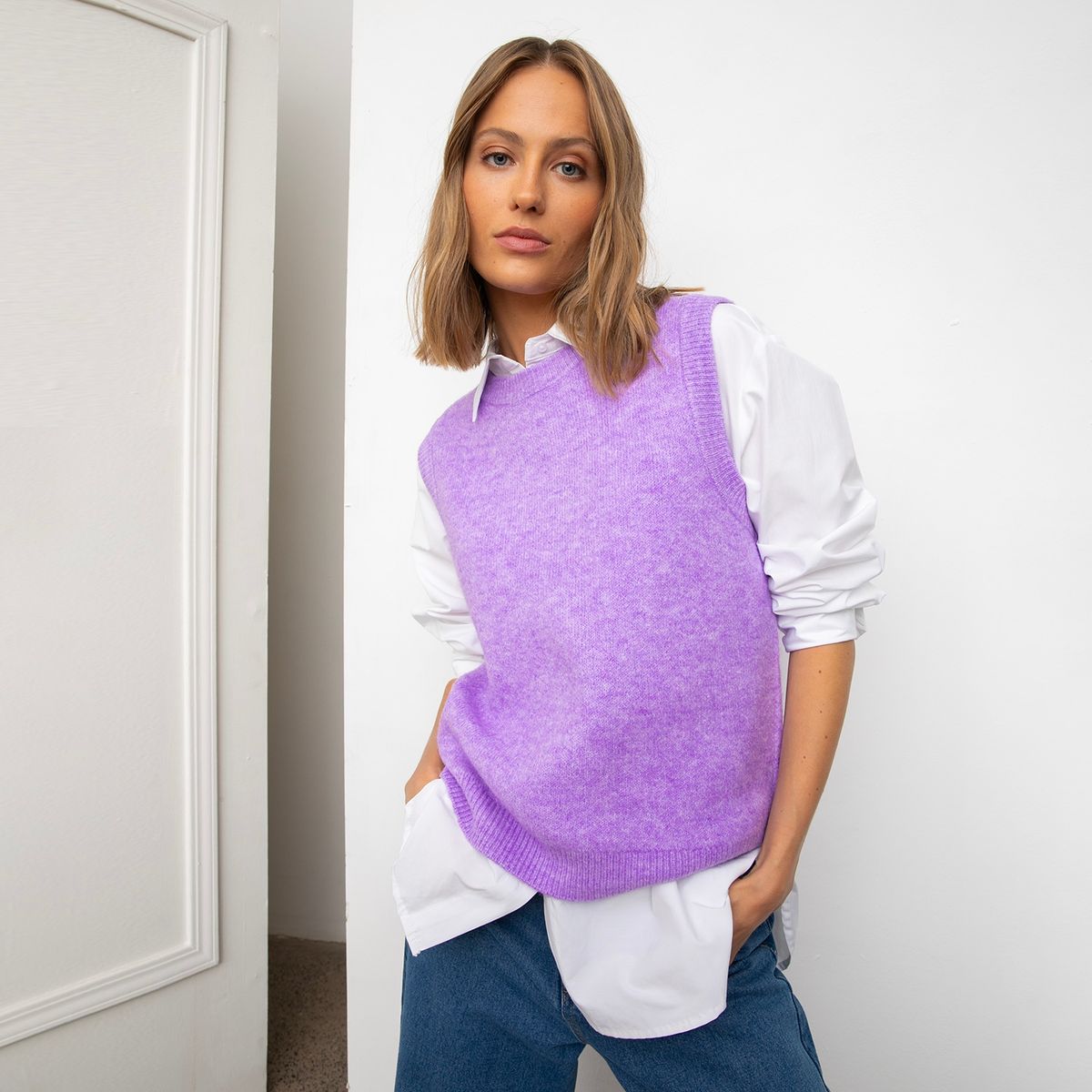 BASEMENT - Sweater Sin Mangas Mujer Basement