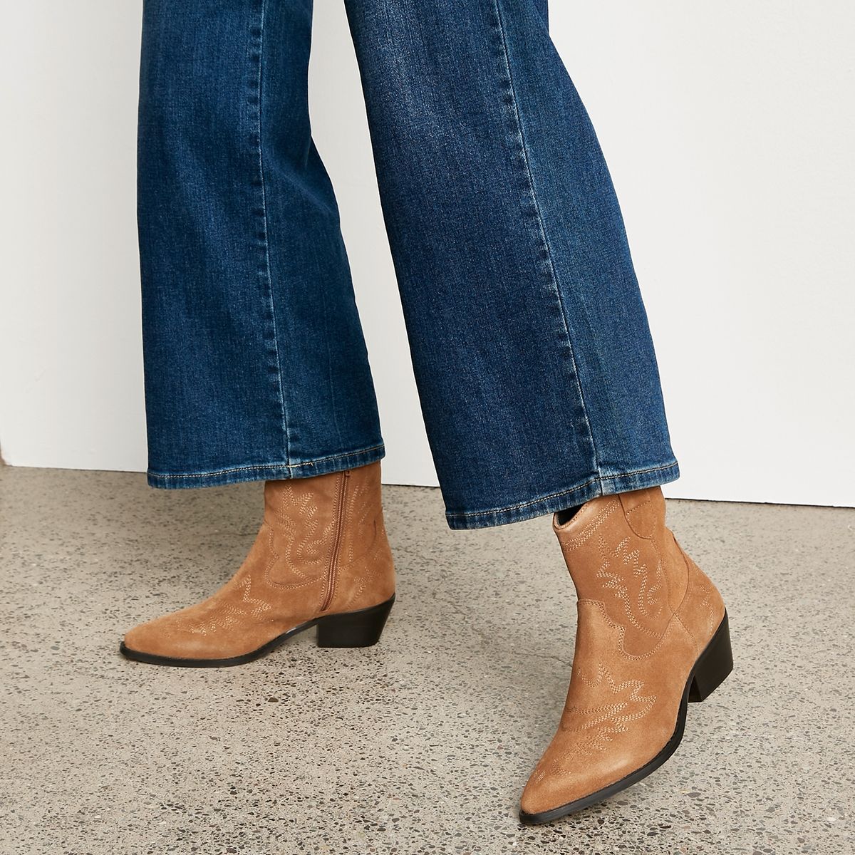 BASEMENT - Botín Mujer Cuero Beige Basement