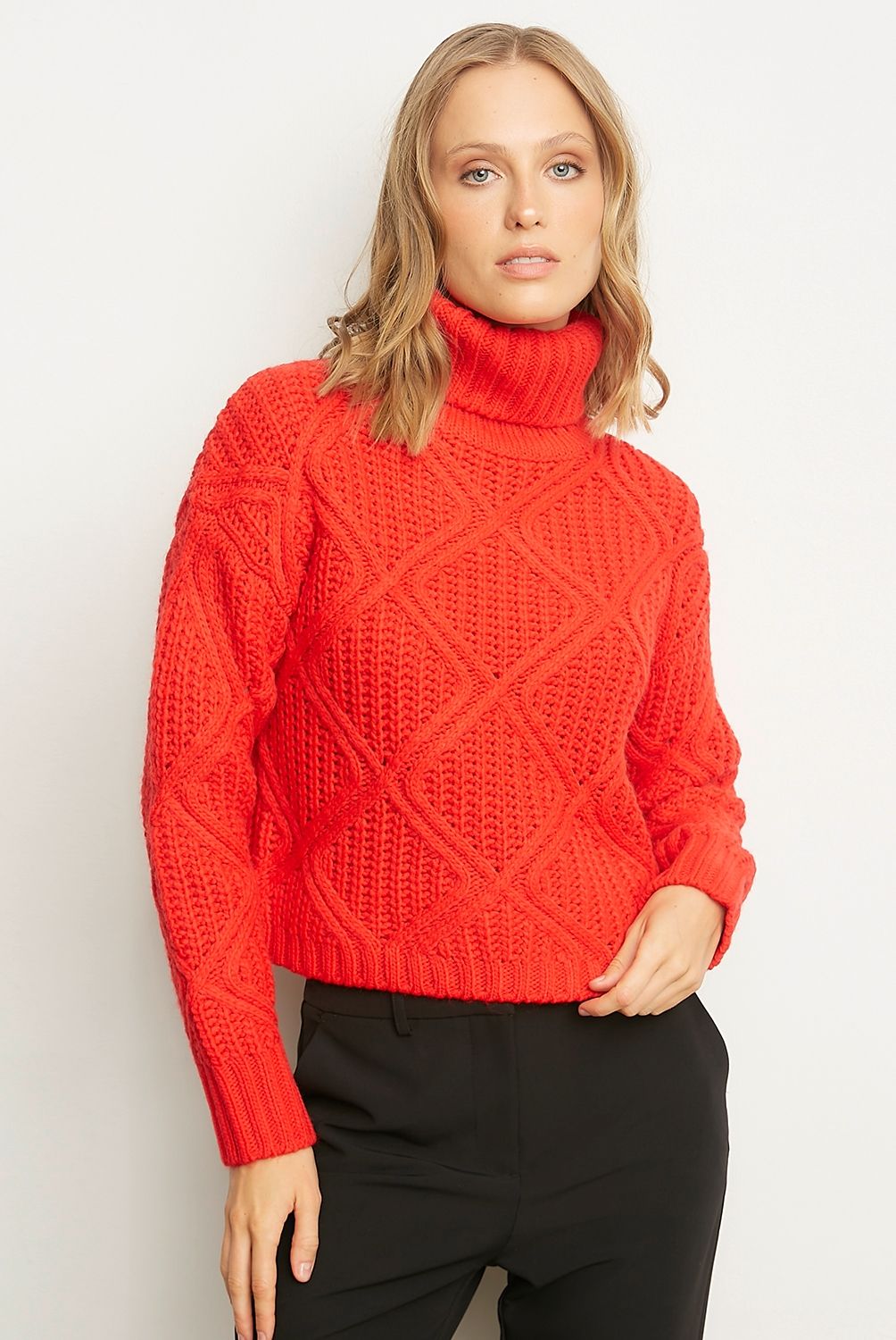 BASEMENT - Sweater Liso Manga Larga Mujer Basement