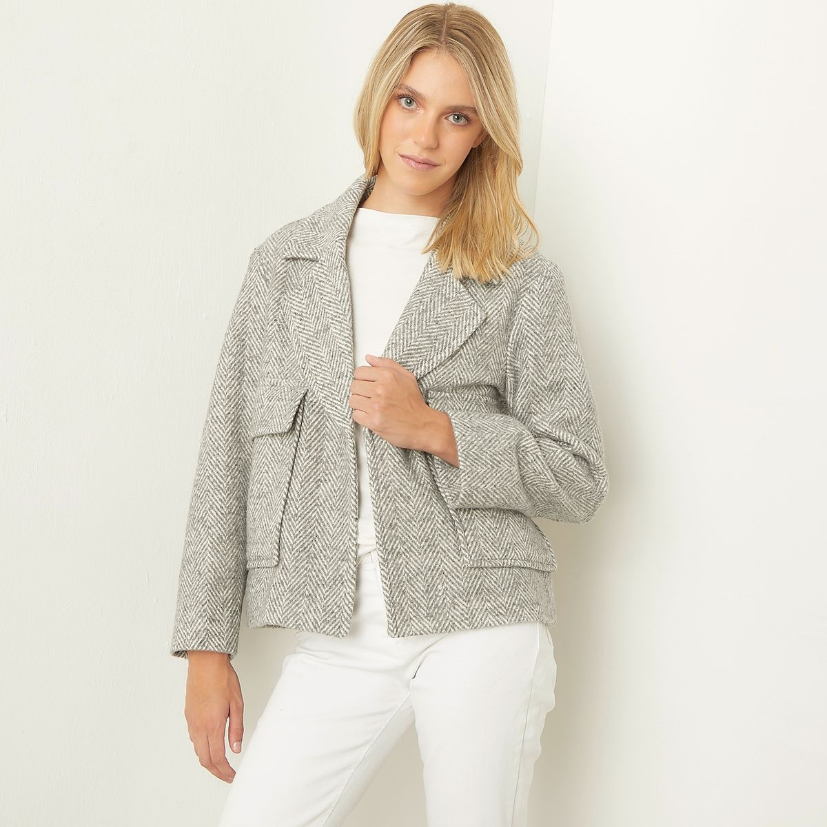 UNIVERSITY CLUB - Abrigo Mujer University Club