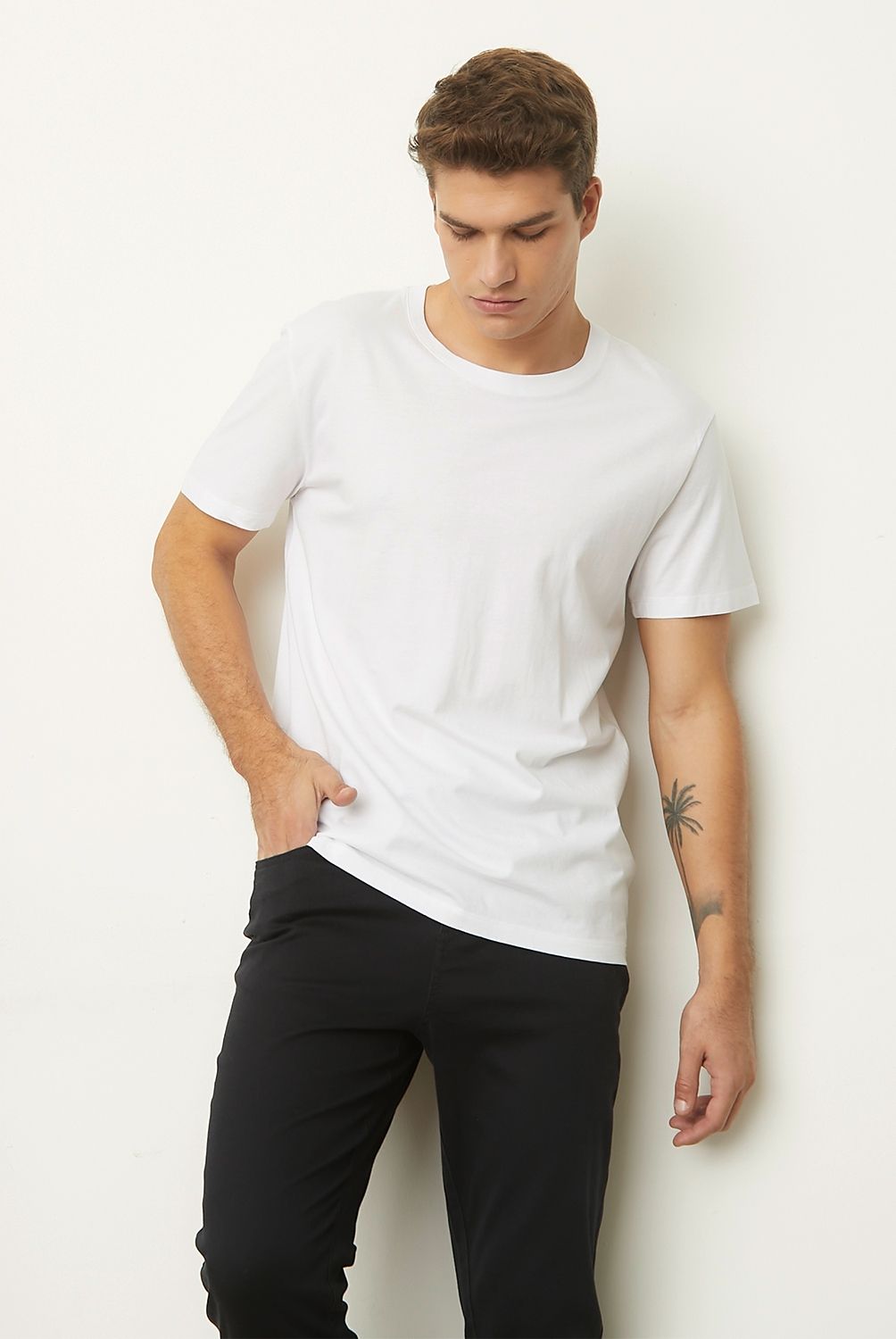 BASEMENT - Polera Manga Corta Cuello Redondo Basement Algodón Hombre