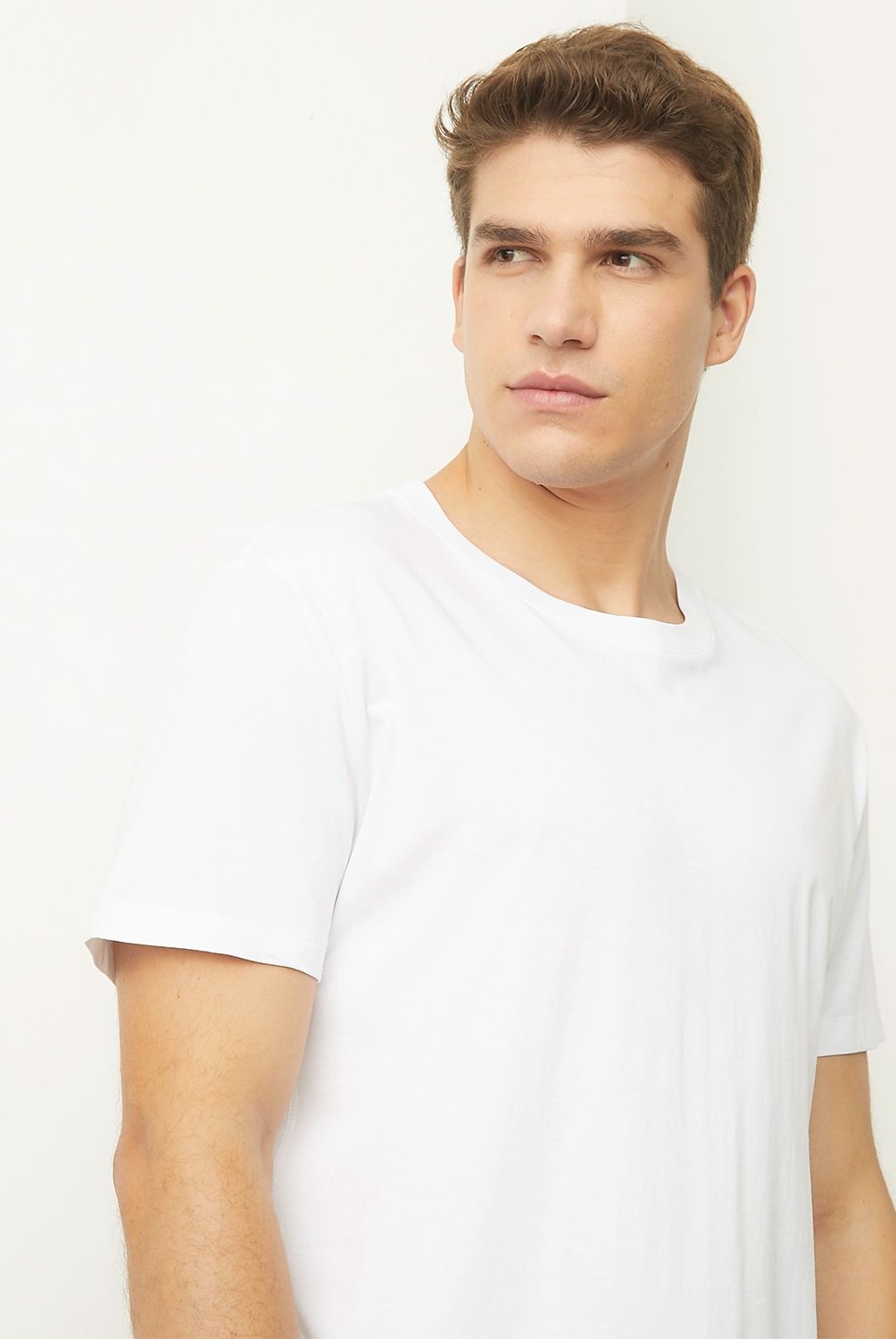 BASEMENT - Polera Manga Corta Cuello Redondo Basement Algodón Hombre