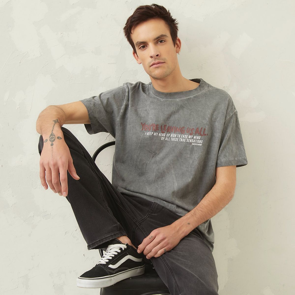 AMERICANINO - Polera Manga Corta Loose Fit Hombre Americanino