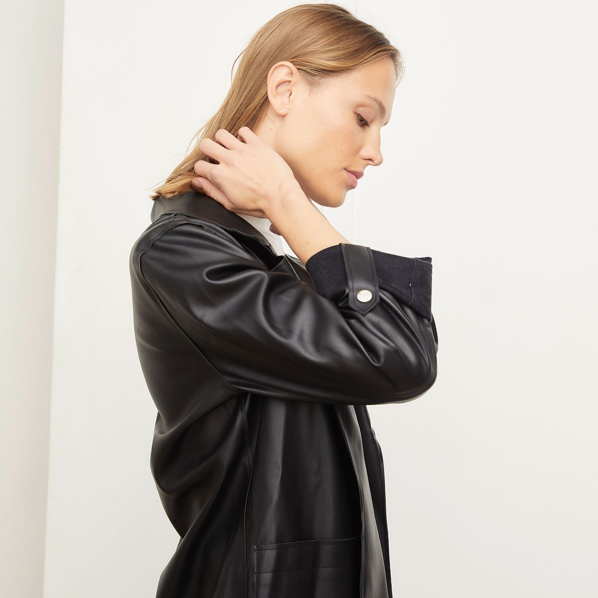 BASEMENT - Chaqueta Eco Cuero Mujer Basement