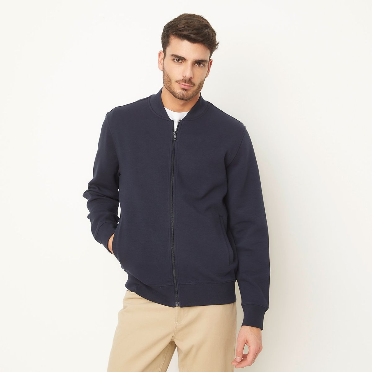 BASEMENT - Polerón Bomber Hombre Basement