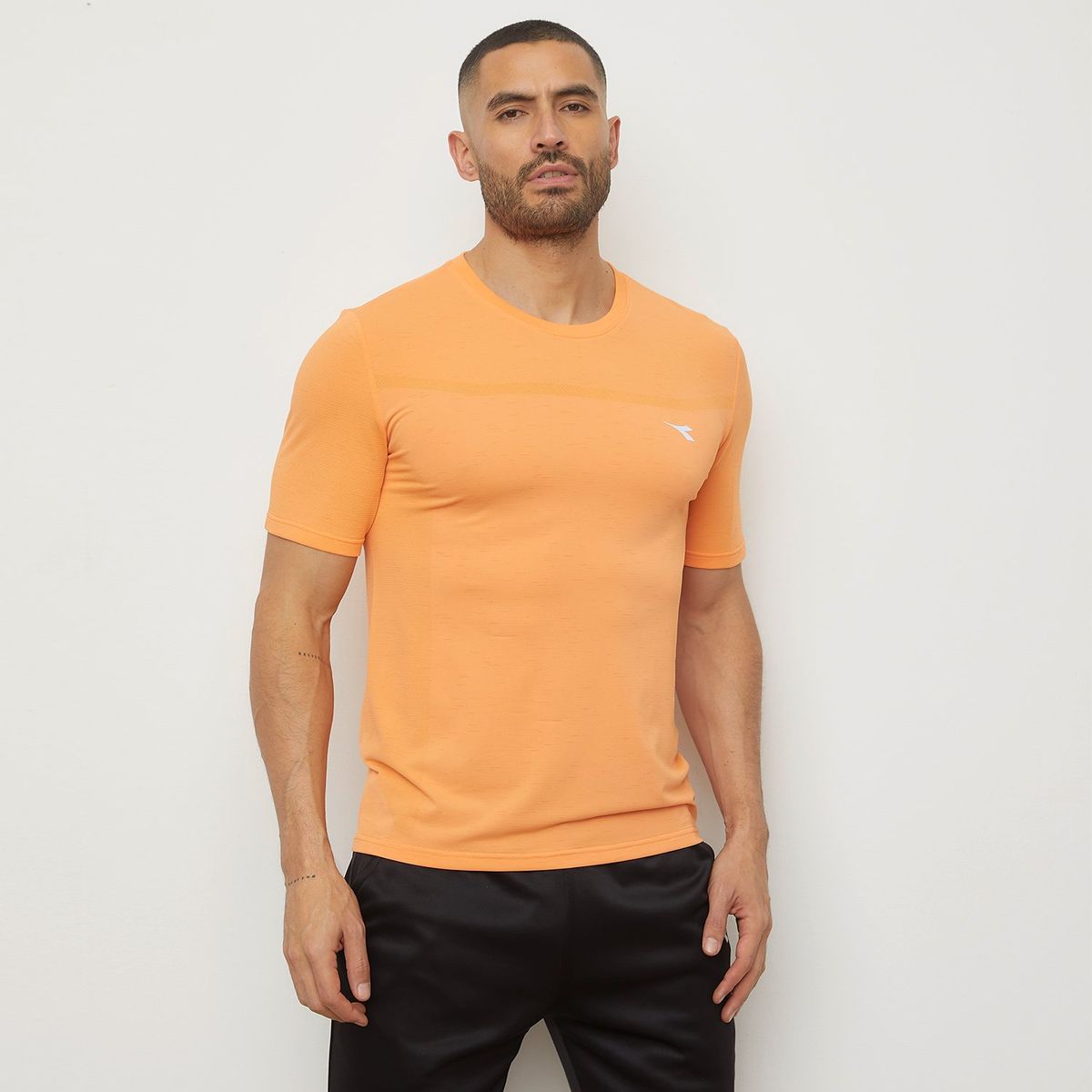 DIADORA - Polera Deportiva Manga Corta Hombre Diadora