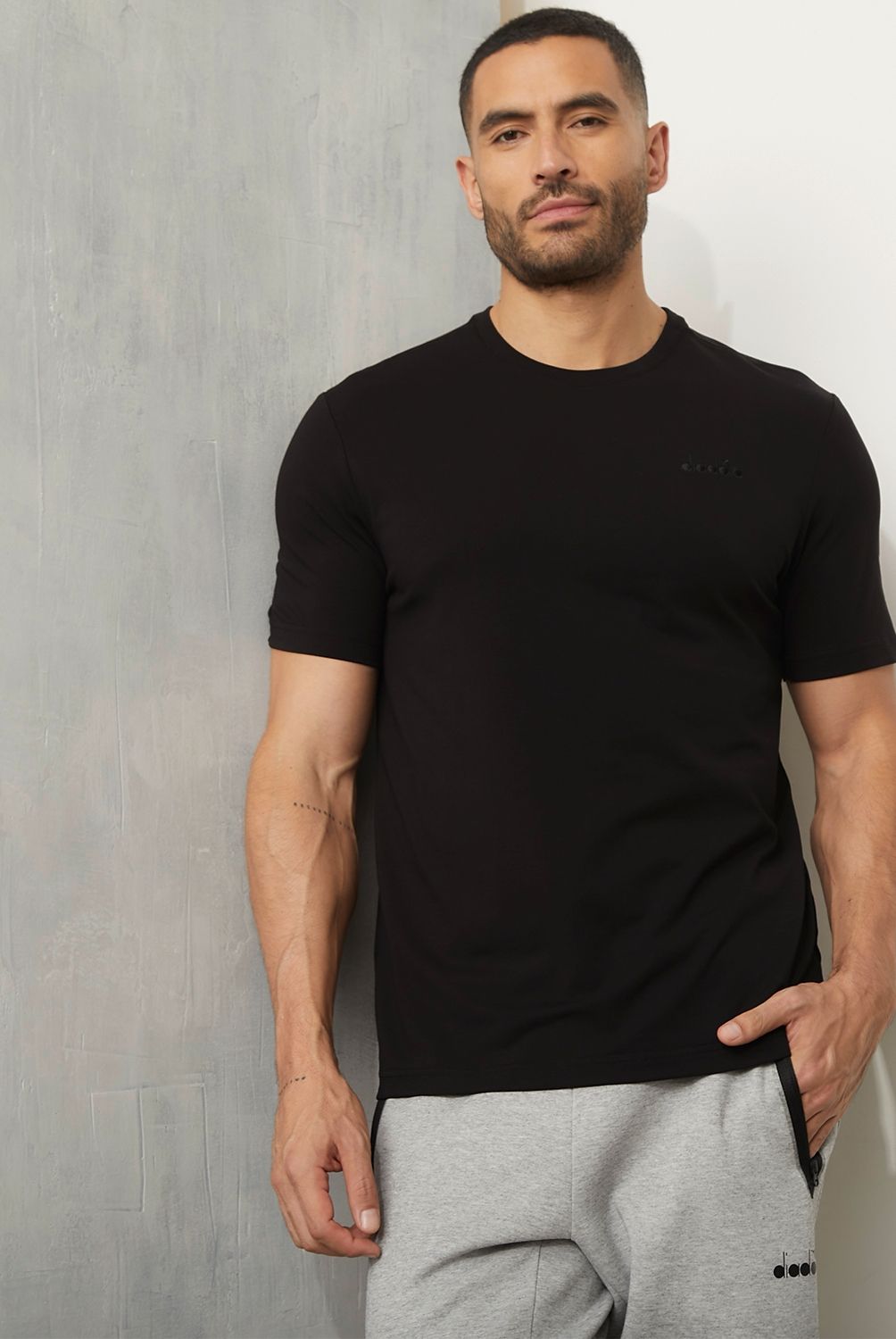 DIADORA - Polera Deportiva Manga Corta Hombre Diadora