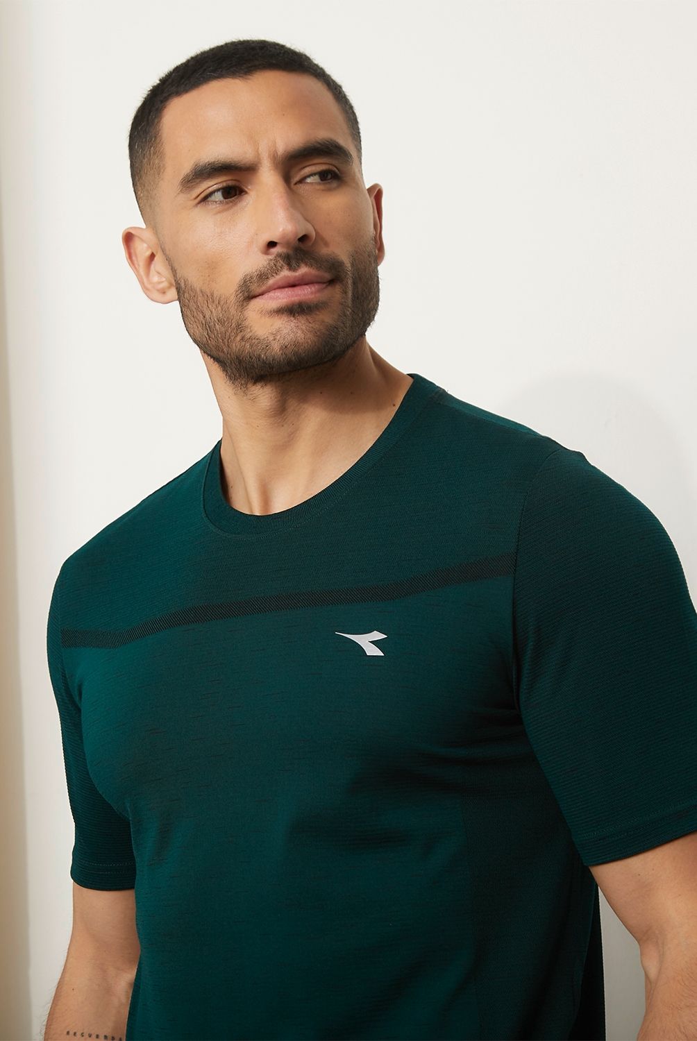 DIADORA - Polera Deportiva Manga Corta Hombre Diadora