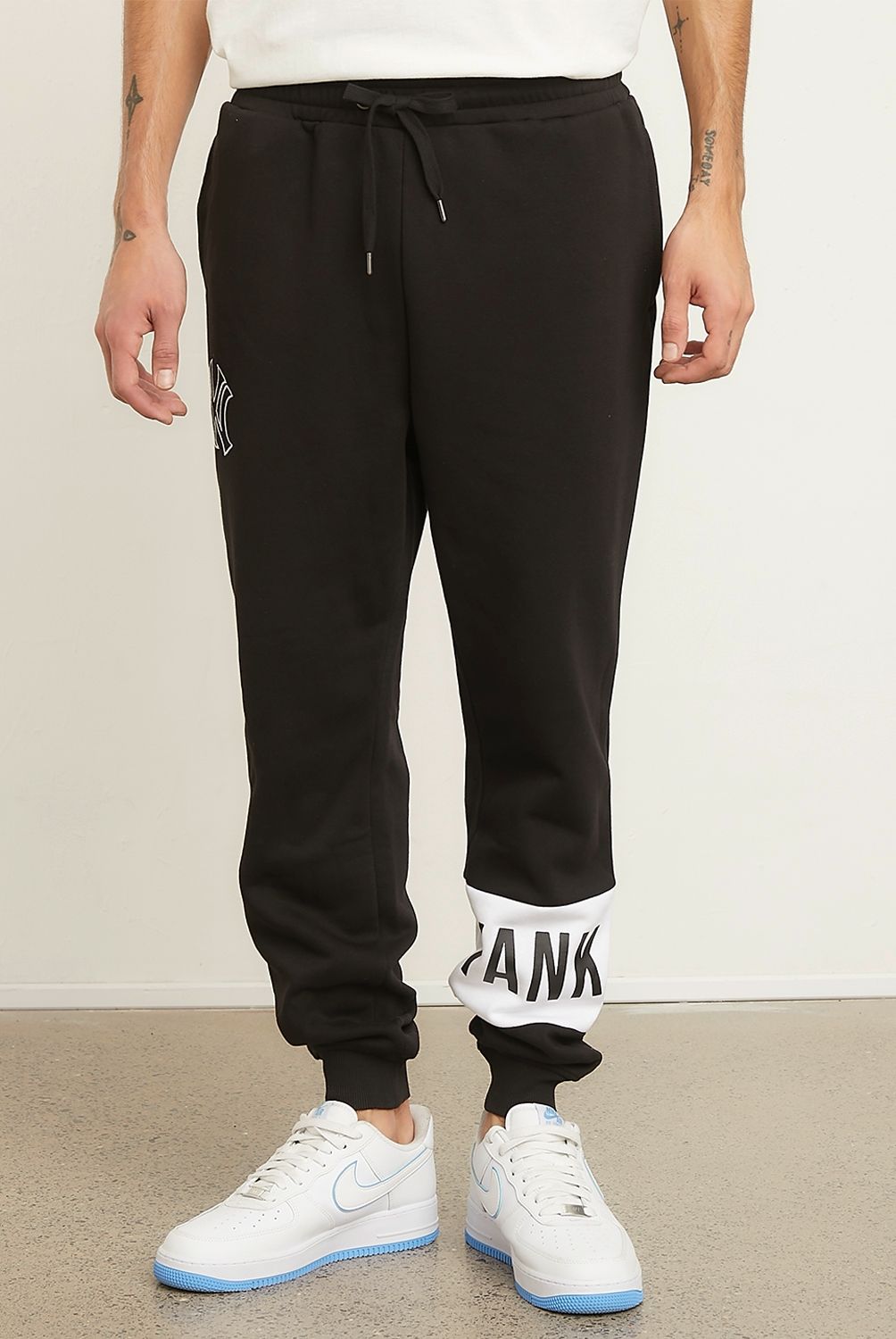 MLB - Pantalón De Buzo Regular Fit Hombre Mlb