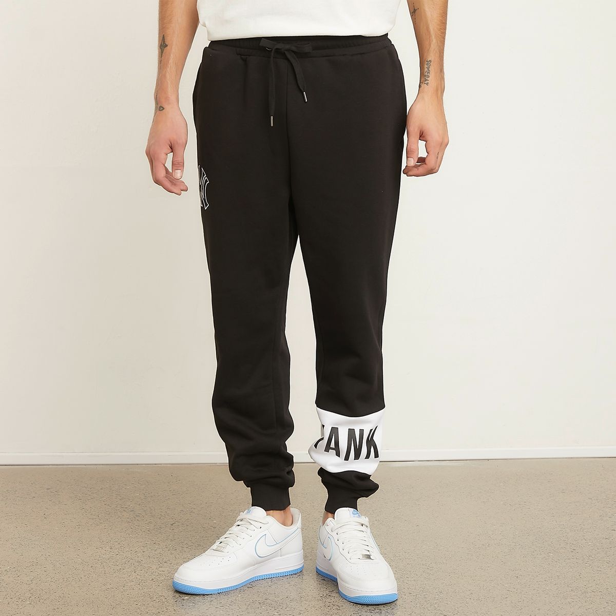 MLB - Pantalón De Buzo Regular Fit Hombre Mlb