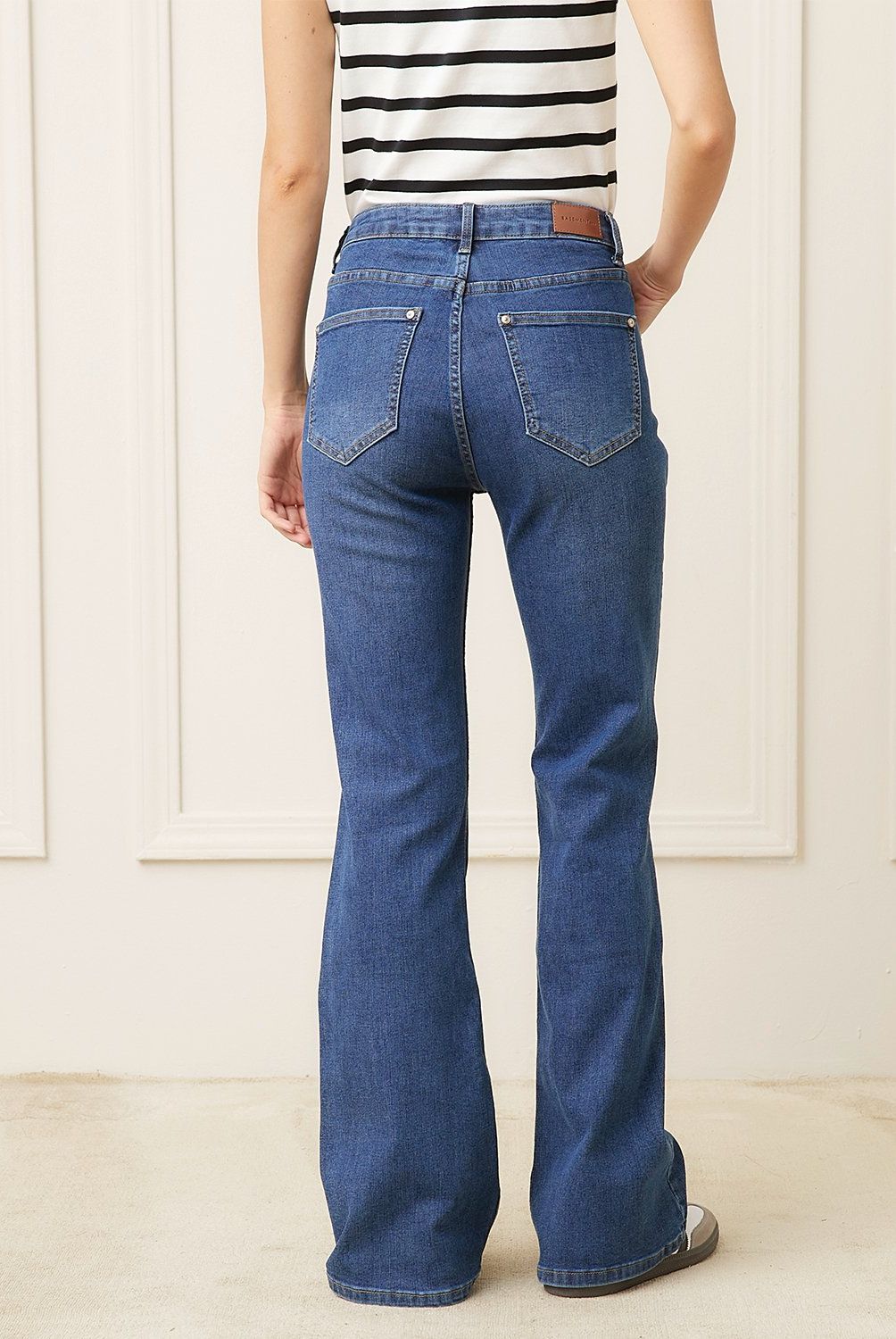 BASEMENT - Jeans Flare Tiro Alto Mujer Basement
