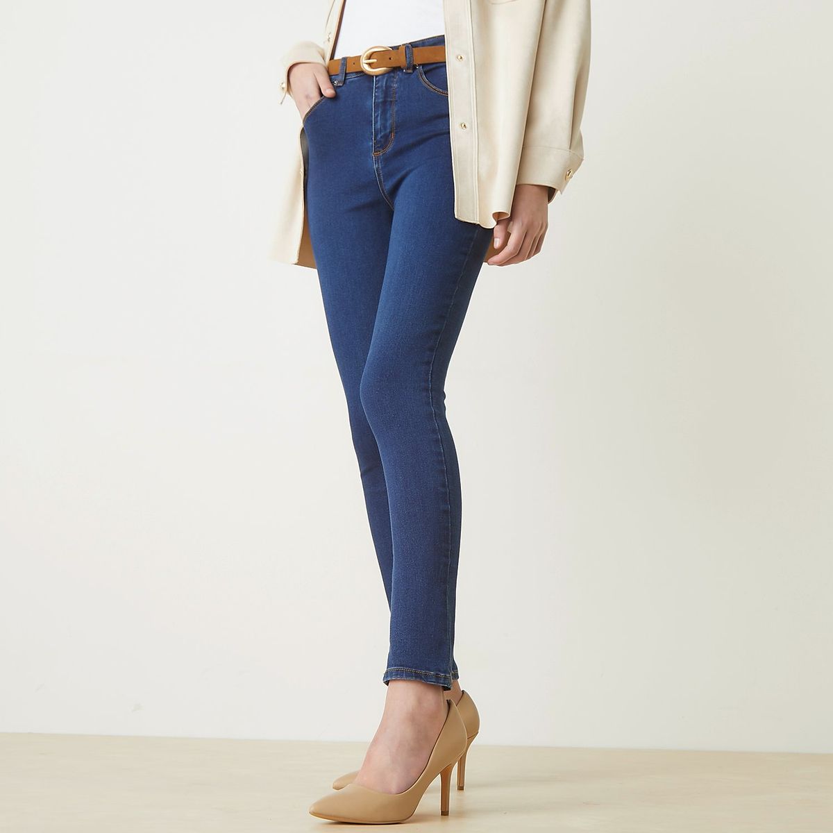 APOLOGY - Zapatos con Taco Apology Mujer Sintético Beige