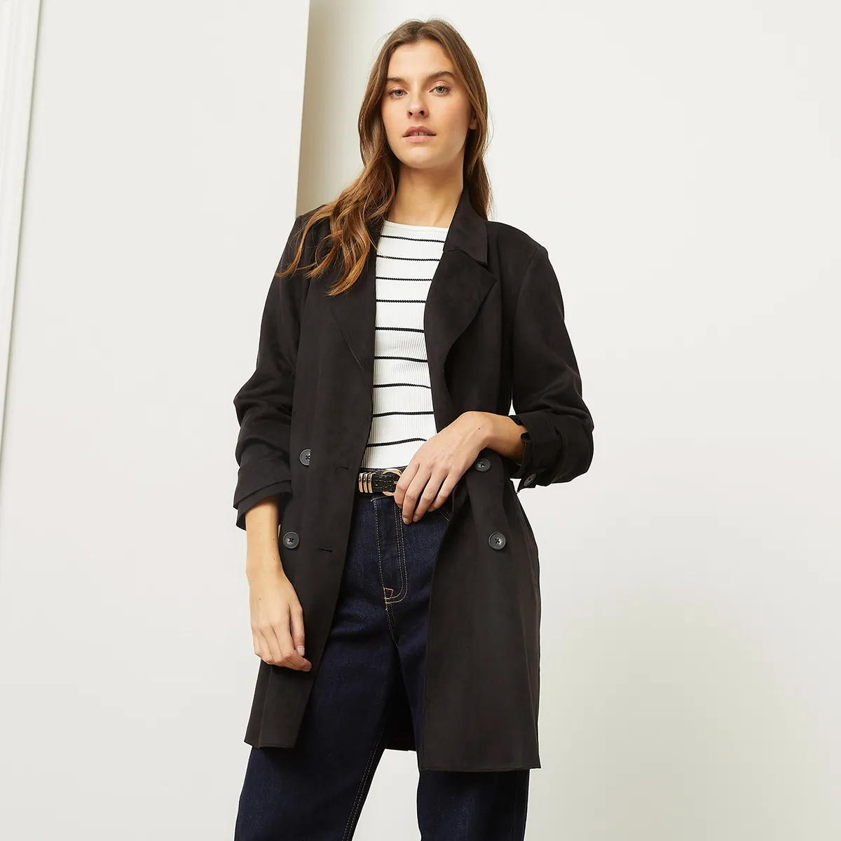 BASEMENT - Abrigo  Mujer Basement