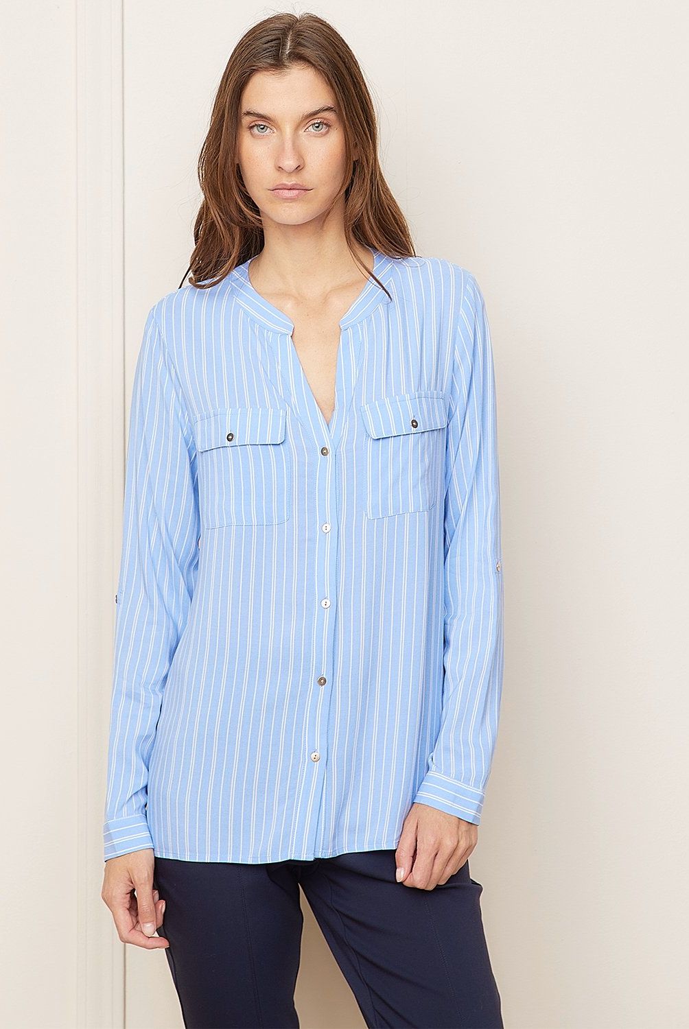 BASEMENT - Blusa Basement Manga Larga Cuello Mao Mujer