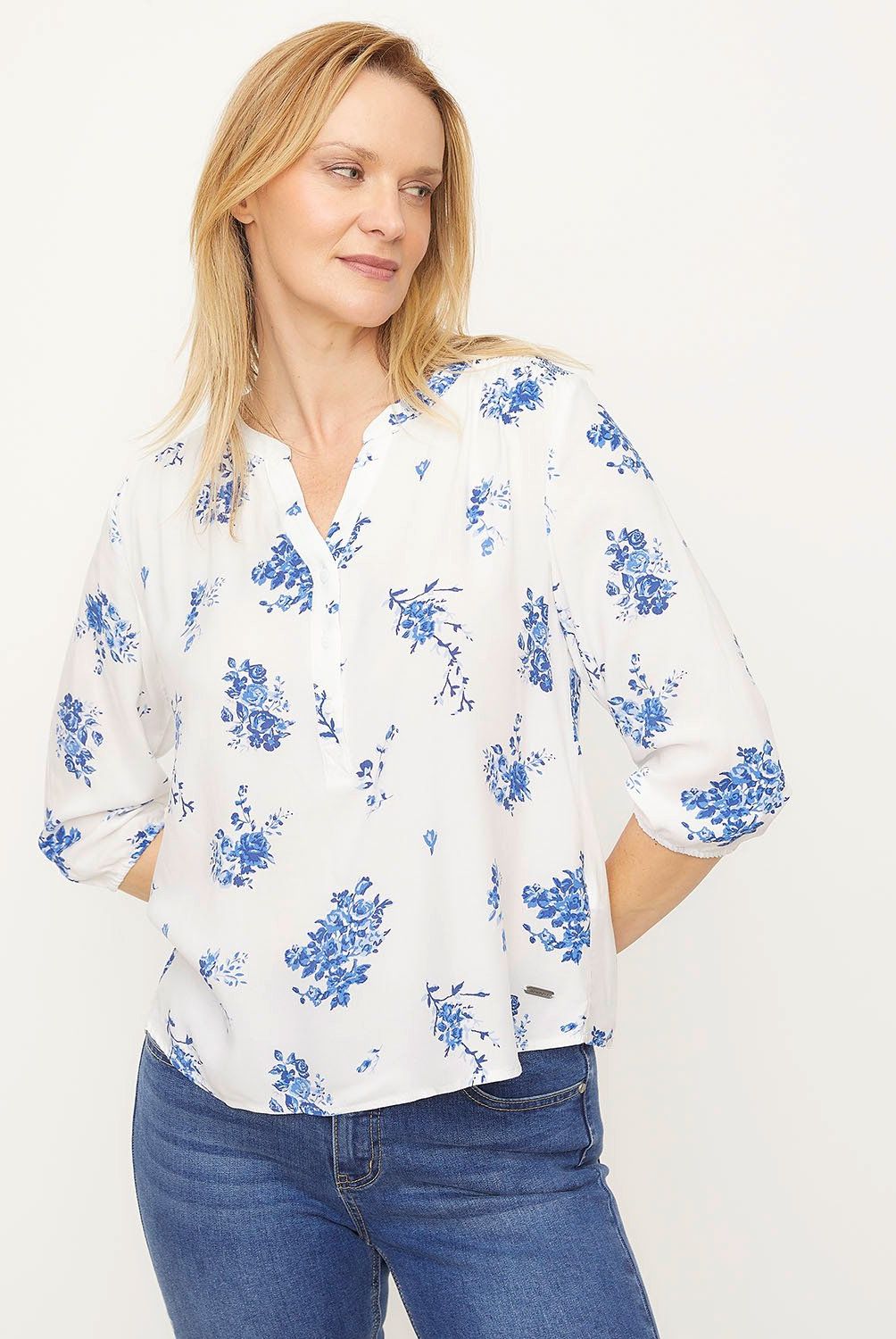 NEWPORT - Blusa Newport Mujer Estampado Variado Manga 3/4
