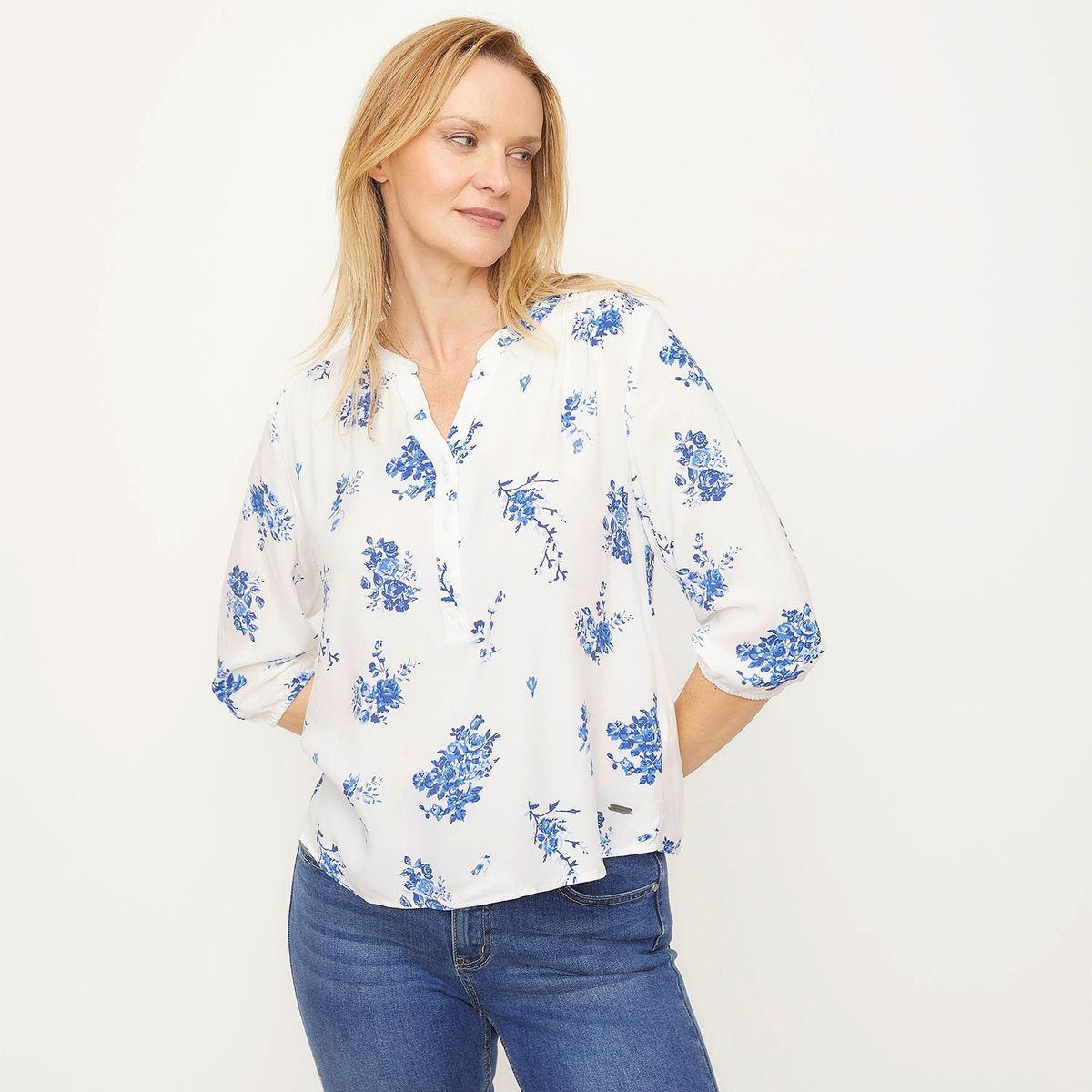 NEWPORT - Blusa Newport Mujer Estampado Variado Manga 3/4