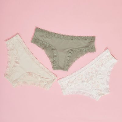 Imagen 1 del producto Pack De 3 Calzones Pantaleta Microfibra Con Encaje Mujer