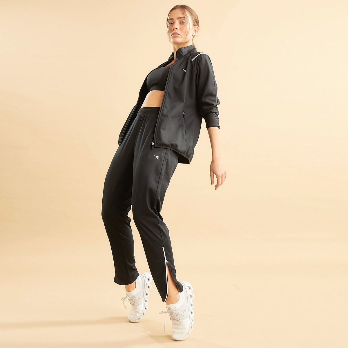 DIADORA - Conjunto Buzo Deportivo Mujer Diadora